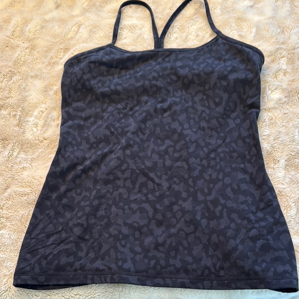 Lululemon Athletica Black Fitted Sleeveless Camisole
